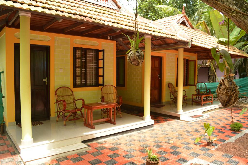 Munroe Nest Homestay Mundrothuruth Exterior photo